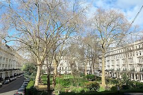 Kensington Gardens Hotel