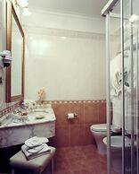Dei Consoli Hotel