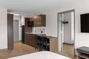 Days Inn by Wyndham Steinbach