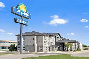 Days Inn by Wyndham Steinbach