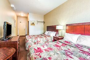 Howard Johnson by Wyndham Toronto Downtown West