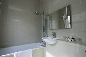 London Lodge Hotel