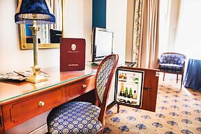 London Lodge Hotel