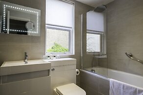 London Lodge Hotel