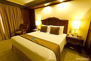 Waterfront Airport Hotel & Casino