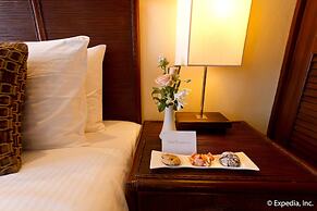 Waterfront Airport Hotel & Casino