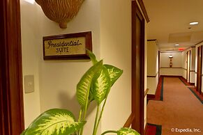 Waterfront Airport Hotel & Casino