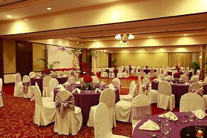 Waterfront Airport Hotel & Casino