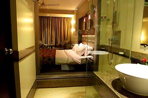 Lords Plaza, Surat