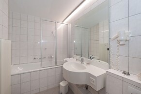 Hotel Alex