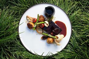 The Cellars-Hohenort