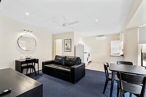 Quality Hotel Robertson Gardens