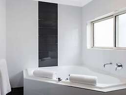 Mercure Goulburn