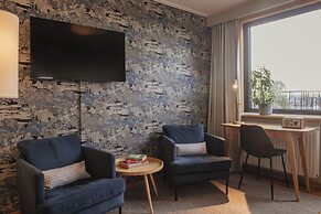 Home Hotel Wellington