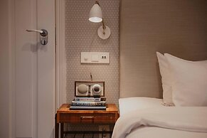 Home Hotel Wellington