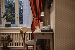 Home Hotel Wellington