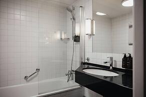 Home Hotel Wellington