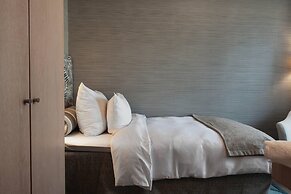 Home Hotel Wellington