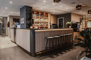 Home Hotel Wellington