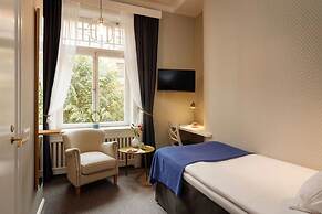 Home Hotel Wellington