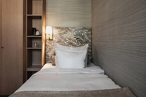 Home Hotel Wellington