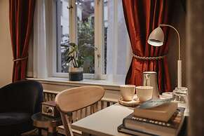 Home Hotel Wellington