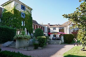 Le Manoir De Gressy