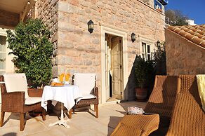 Angelica Boutique Hotel