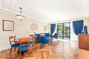 Imperial Hotel Gold Coast