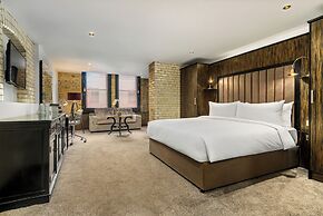 The Trinity City Hotel