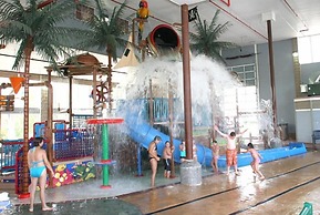 Crown Choice Inn & Suites Lakeview & Waterpark