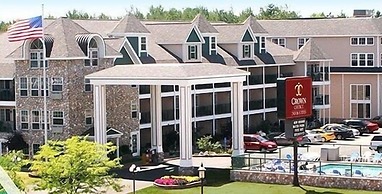 Crown Choice Inn & Suites Lakeview & Waterpark
