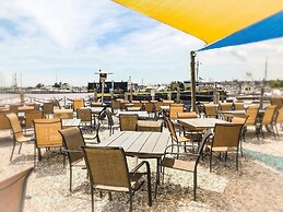 Seaport Resort & Marina