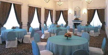 The Lalit Grand Palace Srinagar