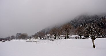The Lalit Grand Palace Srinagar
