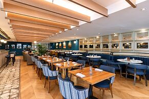 voco St David's Cardiff by IHG