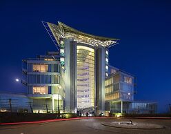 voco St David's Cardiff by IHG