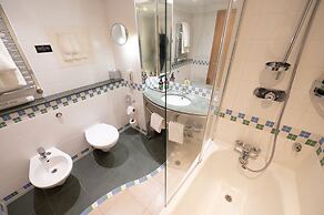 voco St David's Cardiff by IHG