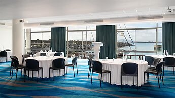 Radisson Collection Hotel, Waterfront Cape Town