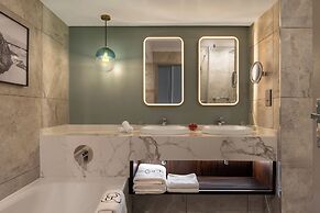 Radisson Collection Hotel, Waterfront Cape Town