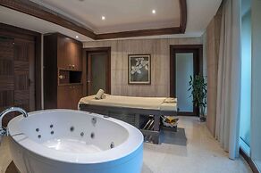 The Diplomat Radisson BLU Hotel, Residence & Spa