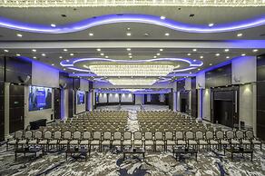 The Diplomat Radisson BLU Hotel, Residence & Spa