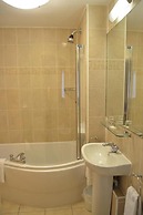 The Barn Hotel & Spa