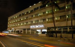 Hotel De Cima