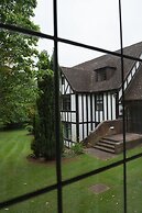 Hogarths Stone Manor