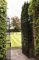 Hogarths Stone Manor
