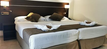 Hotel Mainake