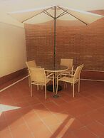Hotel Mainake