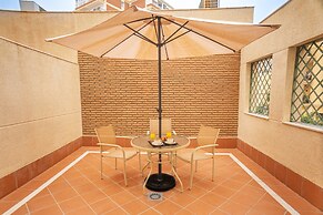 Hotel Mainake