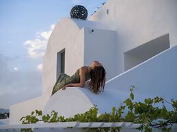 IKIES Santorini